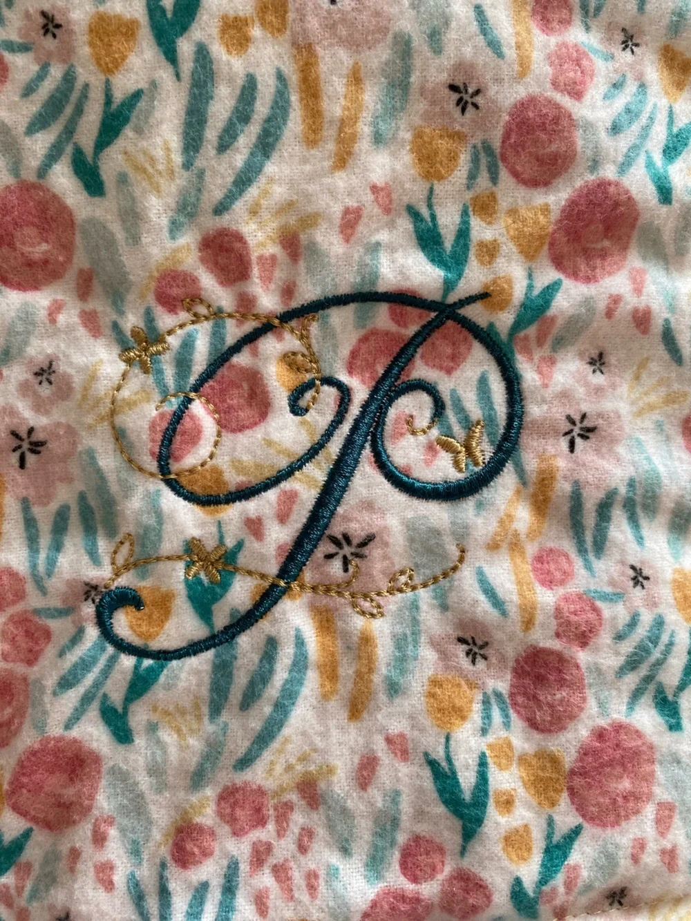 N/A ‘p’ cozy